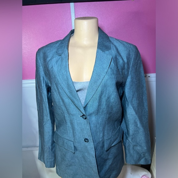 Elegant Blue Women's Blazer - Picture 2 of 10